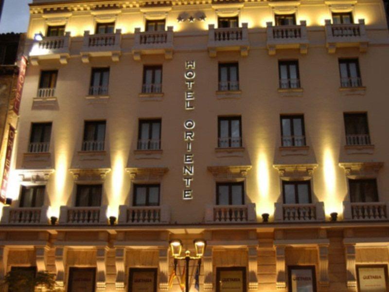 Hotel Oriente Zaragoza Exterior photo